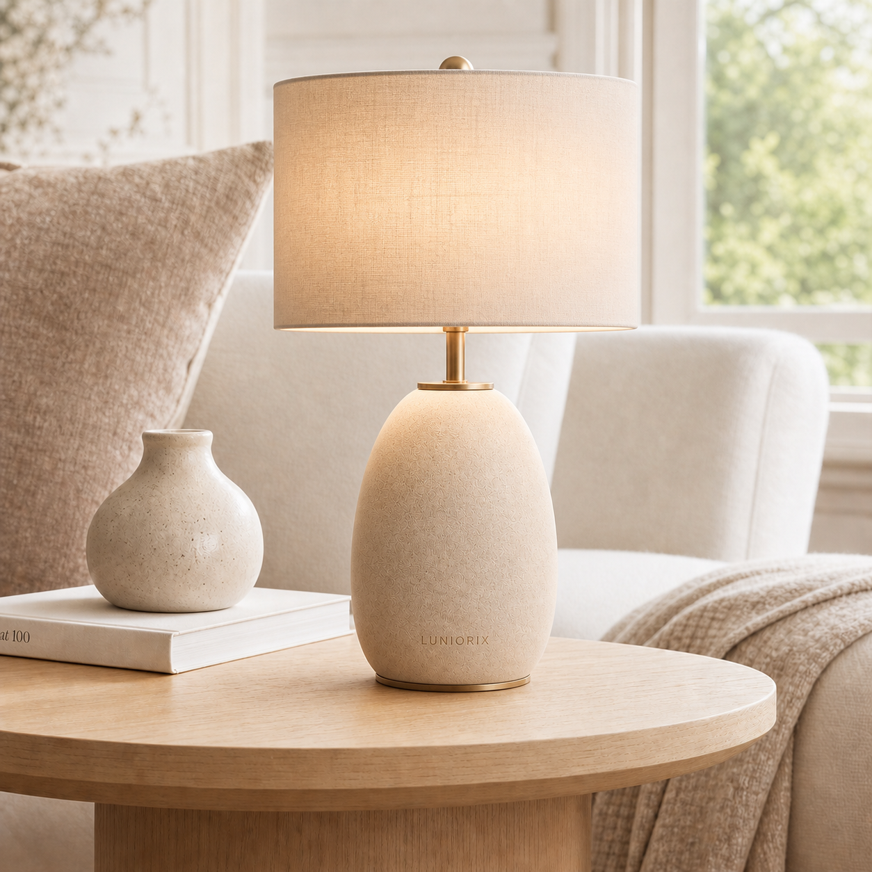 Upright LUNIORIX table lamp in a warm living room